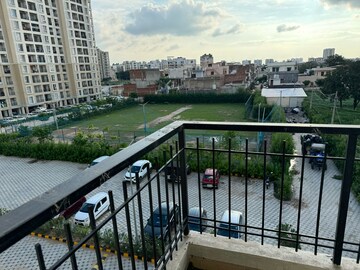 Balcony in 3 BHK Apartment at Amrapali Vaishali, Vaishali Sector 3 – for Sale