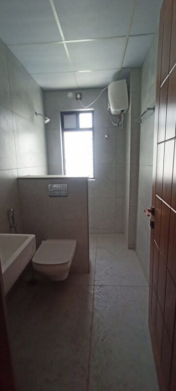 Bathroom in 3 BHK Apartment at Jubilee Hills – for Rent