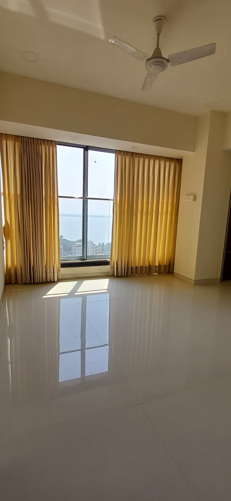 Master Bedroom, classic-oceanic 3 Bedroom 1000 Sq.Ft. Apartment In Mahim Mumbai 8454998