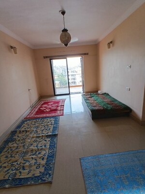 Master Bedroom in 3 BHK Apartment at Bramha Avenue, Kondhwa – for Rent