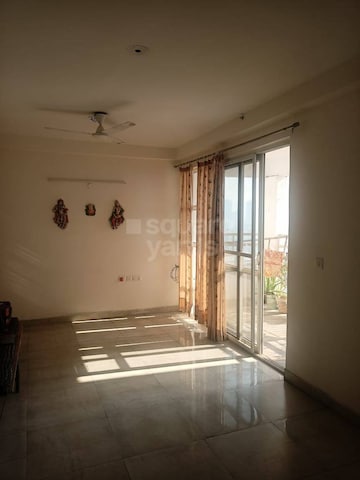 Room in 3 BHK Apartment at SDS NRI Residency Omega II, Omega Ii Greater Noida – for Rent