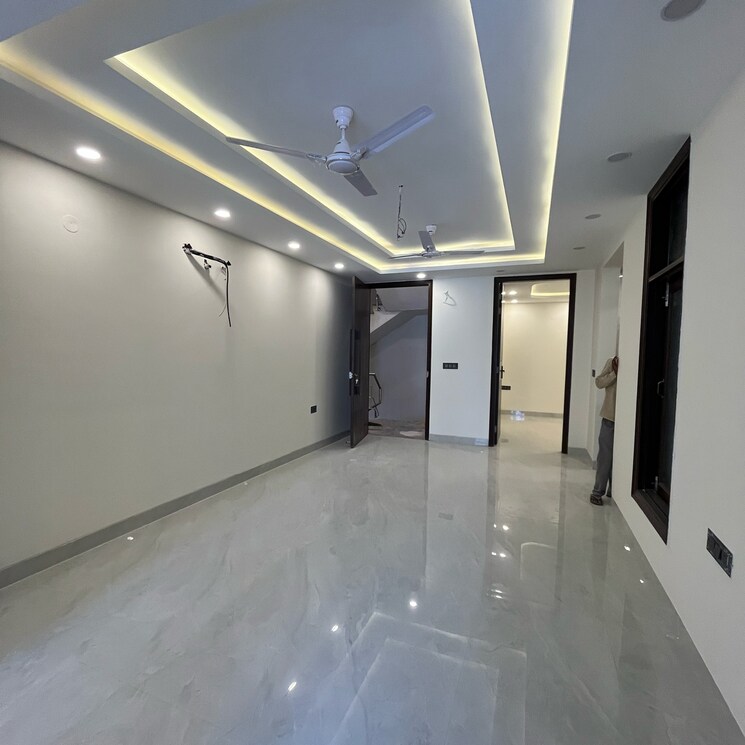 undefined, sultanpuri 3 Bedroom 1300 Sq.Ft. Builder Floor In Sultanpuri Delhi 8455032