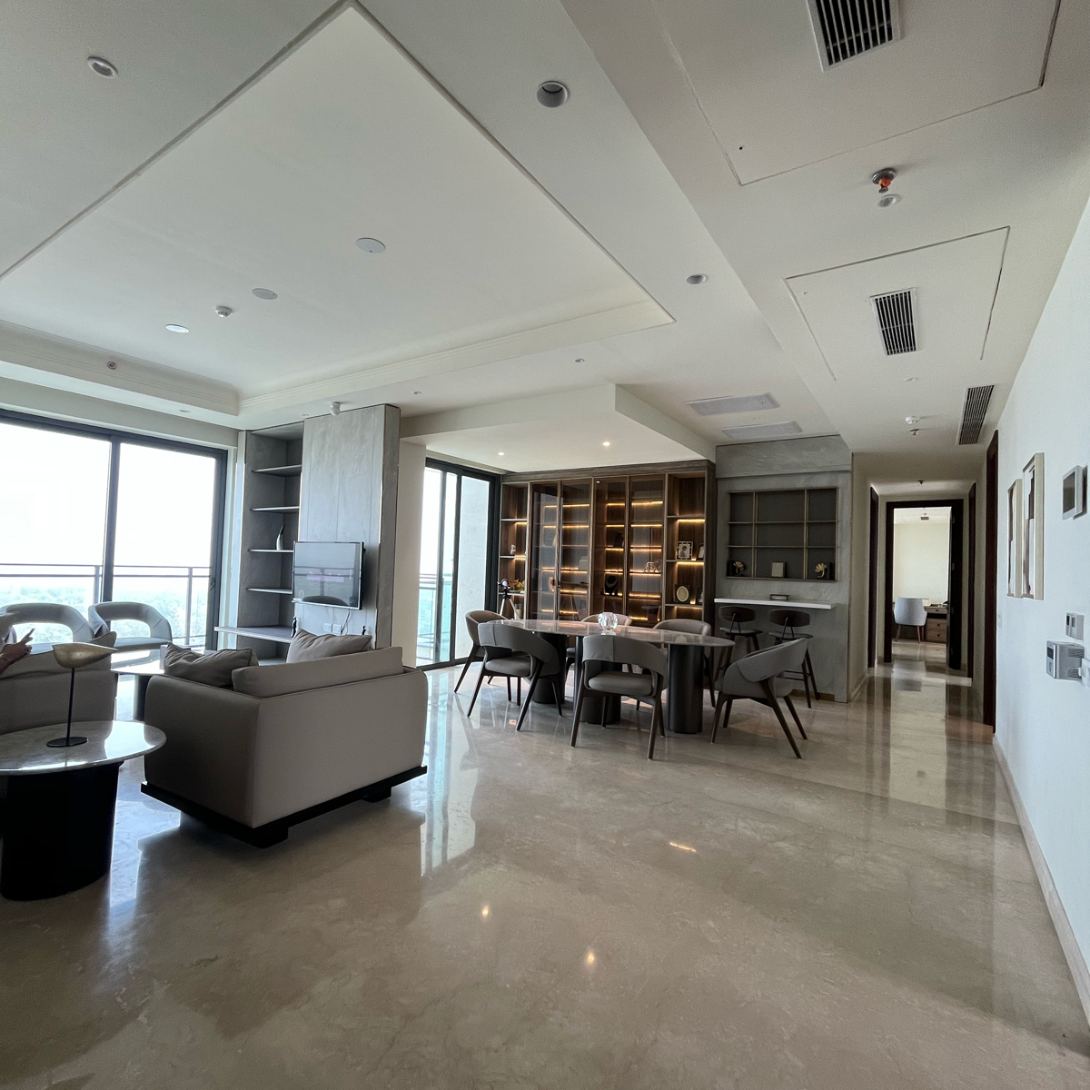 3 BHK + Pooja Room,Servant Room Apartment For Sale in Chattarpur 