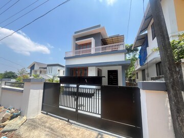 3 BHK Villa – Exterior View View at Vallachira - for Sale