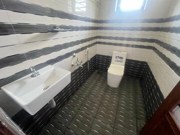 Attached Bathroom in 3 BHK Villa at Vallachira – for Sale