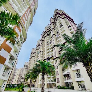 Living Room in 2.5 BHK Apartment at Samridhi Grand Avenue, Ecotech 12 Greater Noida – for Sale