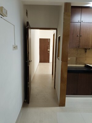Furnished Amenities in 1 BHK Apartment at Aman Park CHS, Andheri East – for Sale