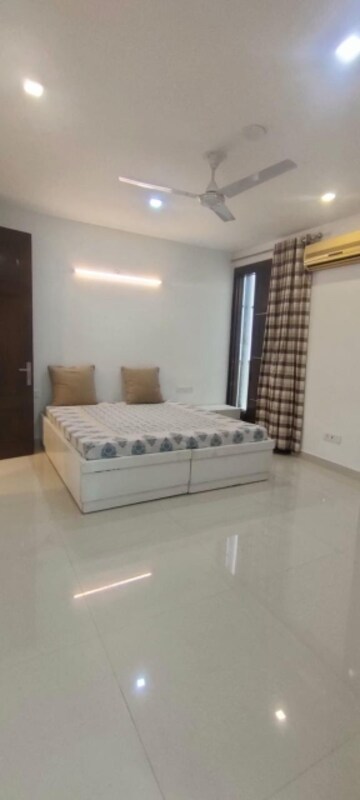 Master Bedroom in 3 BHK Apartment at Sector 18, Dwarka – for Rent