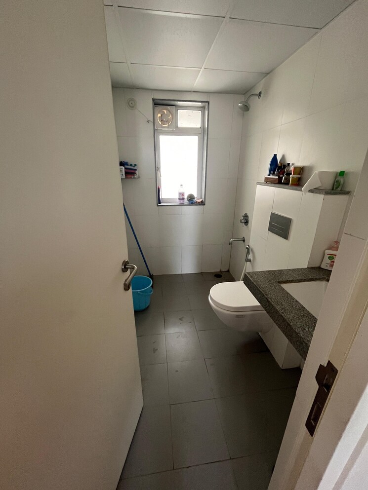 Attached Bathroom, godrej-24 2 Bedroom 950 Sq.Ft. Apartment In Hinjewadi Pune 8455326