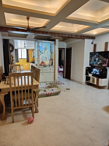 Master Bedroom in 4 BHK Apartment at Ansal API Esencia, Sector 67 – for Rent