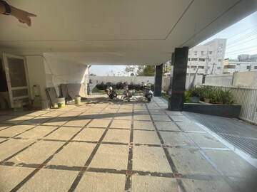 Parking in 3 BHK Apartment at Manikonda – for Rent