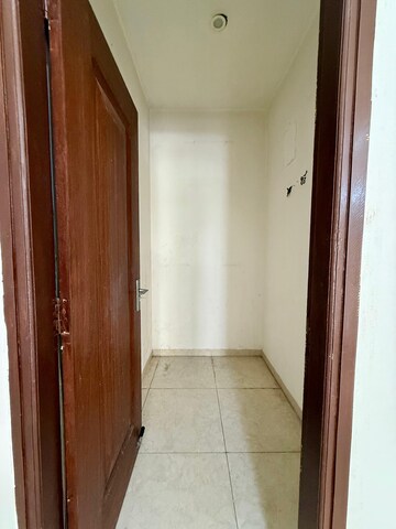  3 BHK Apartment at Ghazipur – for Rent