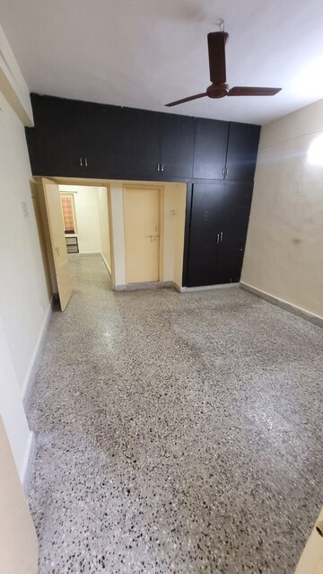 Room in 2 BHK Apartment at Kukatpally – for Sale