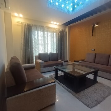 Master Bedroom in 4 BHK Apartment at Aradhya Homes, Sector 67a – for Rent