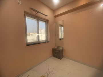 Room in 3 BHK Apartment at Manikonda – for Rent