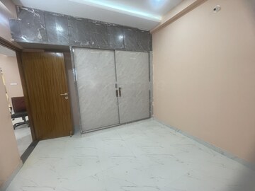 Room in 3 BHK Apartment at Manikonda – for Rent