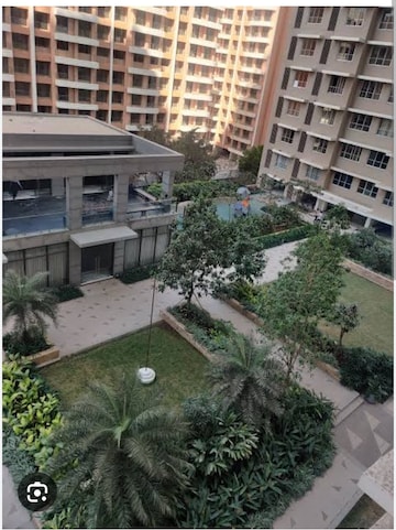 Living Room in 2.5 BHK Apartment at Kalpataru Radiance, Goregaon West – for Rent