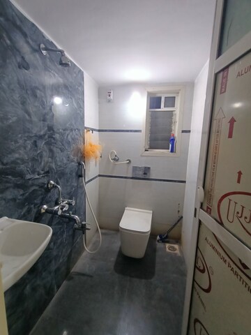 Bathroom in 1 BHK Apartment at Dombivli West – for Rent