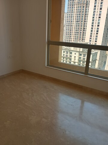 2 BHK Apartment For Rent in Hiranandani Estate Flamingo, Ghodbunder Road