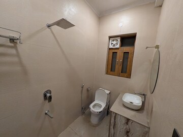 Attached Bathroom in 4 BHK Builder Floor at Sector 9 – for Rent