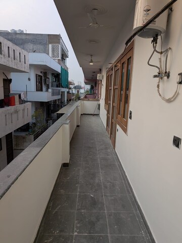 Balcony in 4 BHK Builder Floor at Sector 9 – for Rent