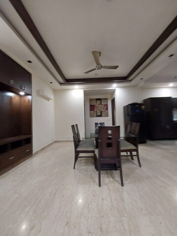 Master Bedroom in 2 BHK Builder Floor at Saurabh Niwas, Sector 40 – for Rent