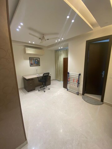  3 BHK Builder Floor at Anand Niketan – for Rent