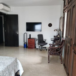 Bedroom in 4 BHK Apartment at Hiranandani Marvela, Hiranandani Estate – for Sale