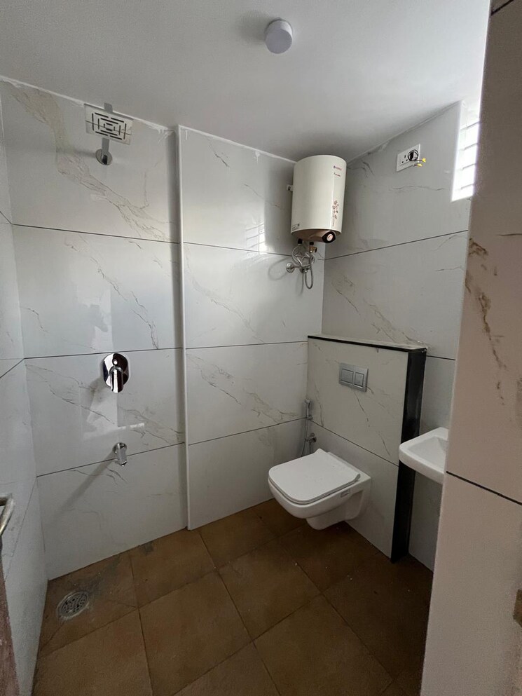 Attached Bathroom, haralur road 3 Bedroom 1880 Sq.Ft. Apartment In Haralur Road Bangalore 8455723