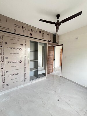 Room in 3 BHK Apartment at Haralur Road – for Sale