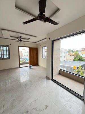 Room in 3 BHK Apartment at Haralur Road – for Sale