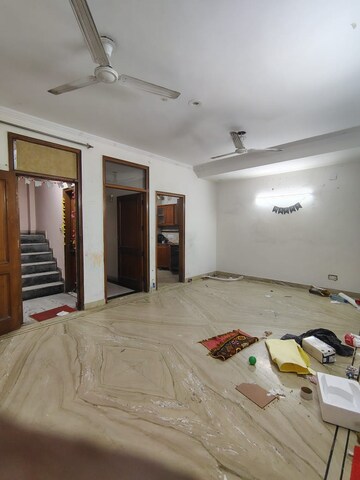 Bedroom in 3 BHK Builder Floor at Malviya Nagar – for Rent