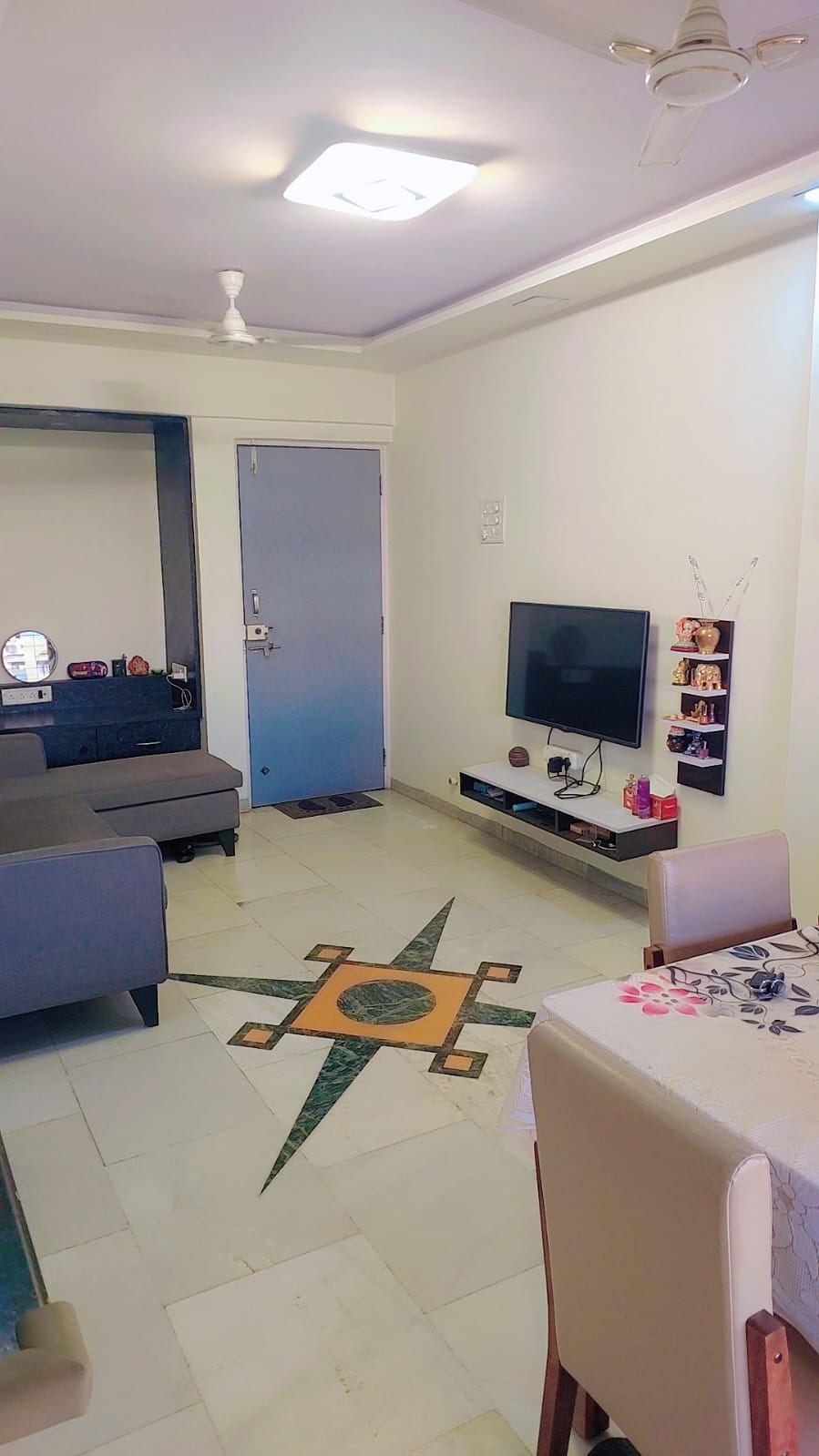2 BHK Apartment For Sale in Rutu Enclave