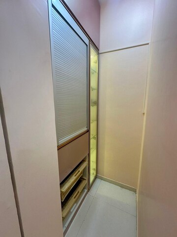  2 BHK Apartment at Lodha Amara, Kolshet Road – for Sale