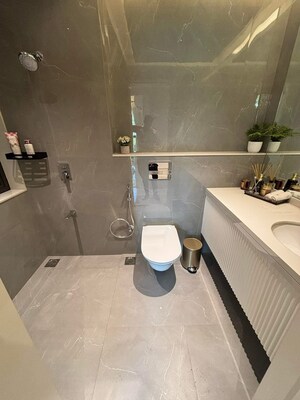 Building Lobby in 3 BHK Apartment at Maruti Midtown Heritage, Gandhar Nagar – for Sale