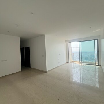Building Lobby in 6 BHK Apartment at Oberoi Sky City, Khande Rao Dongari – for Sale