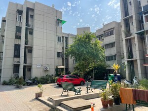 2.5 BHK Apartment For Sale in Mayur Vihar Phase 1 Extension