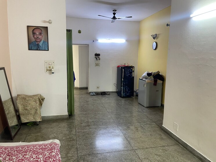 undefined, mayur vihar phase 1 extension 2.5 Bedroom 980 Sq.Ft. Apartment In Mayur Vihar Phase 1 Extension Delhi 8455818