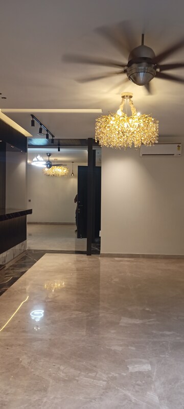 Master Bedroom in 4 BHK Builder Floor at Ansal Sushant Lok I, Sector 43 – for Rent
