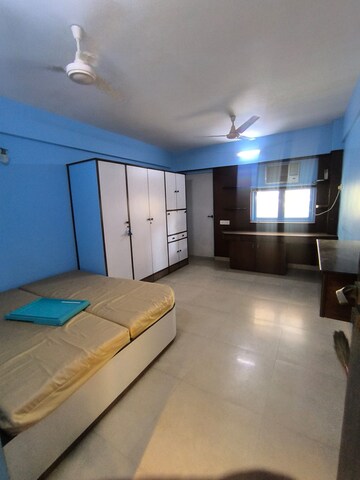 Bedroom in 3 BHK Apartment at Khar West – for Rent