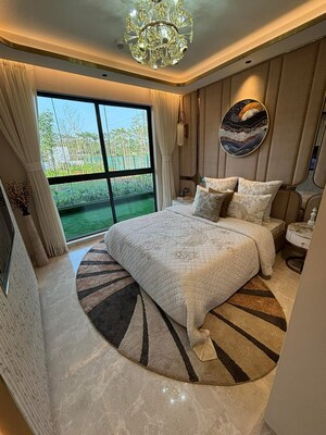 Bedroom in 4 BHK Apartment at Maruti Midtown Heritage, Gandhar Nagar – for Sale