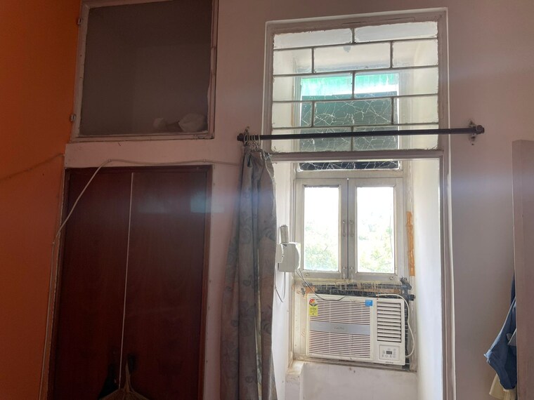 undefined, mayur vihar phase 1 extension 2.5 Bedroom 980 Sq.Ft. Apartment In Mayur Vihar Phase 1 Extension Delhi 8455818