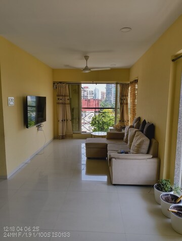 2 BHK Apartment For Rent in Bandra West
