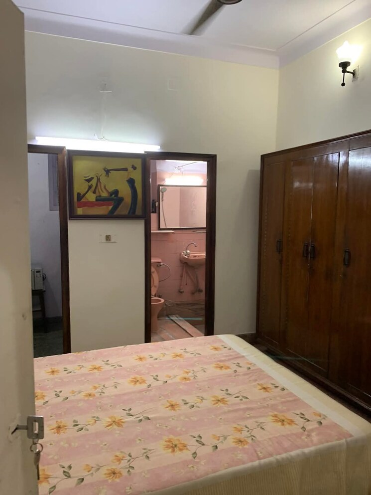 Bedroom, rwa-tomar-colony 2 Bedroom 500 Sq.Ft. Builder Floor In Mukundpur Delhi 8455852