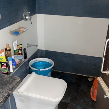 Attached Bathroom in 2 BHK Apartment at Manish Nagar – for Rent