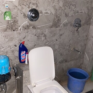 Bathroom in 2 BHK Apartment at Manish Nagar – for Rent