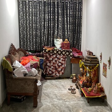 Living Room in 2 BHK Apartment at Manish Nagar – for Rent