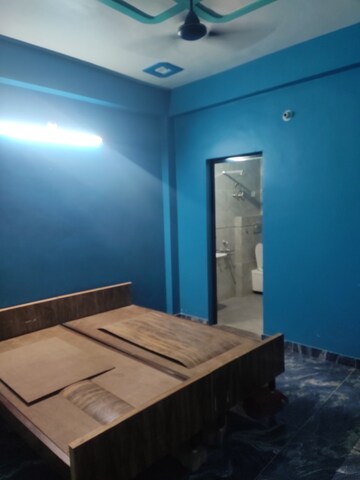 Master Bedroom in 1 RK Builder Floor at Aliganj – for Rent