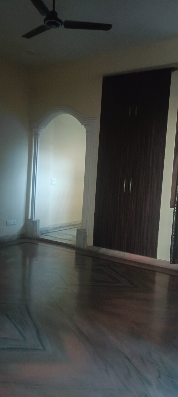 Room, sector 41 3 Bedroom 180 Sq.Mt. Villa In Sector 41 Noida 8455943