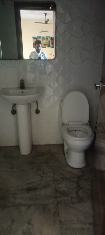 Bathroom in 3 BHK Villa at Sector 41 – for Rent